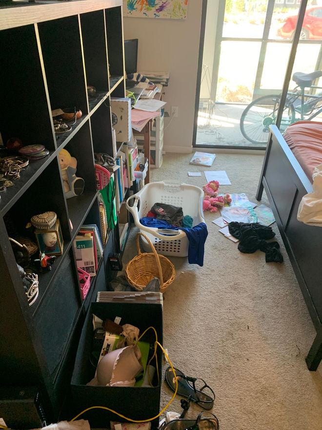 Bedroom floor before cleaning