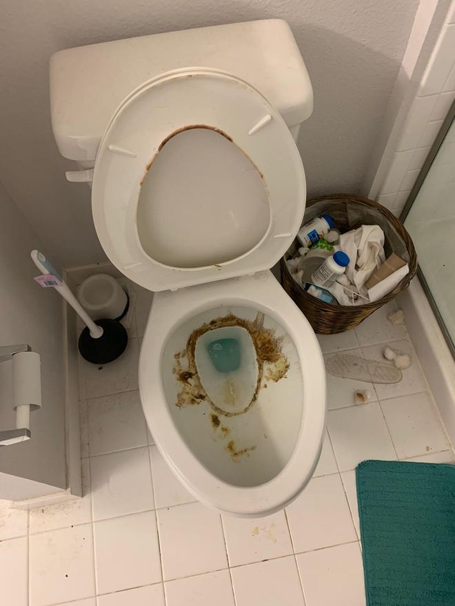 Toilet & bathroom floor before cleaning